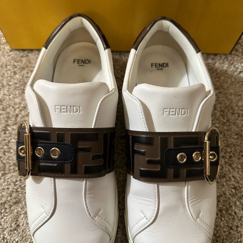 Fendi White Leather Sneakers with Brown and Black Logo Strap
